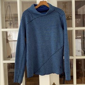 Mountain Hardwear Fleece-lined top, size XL